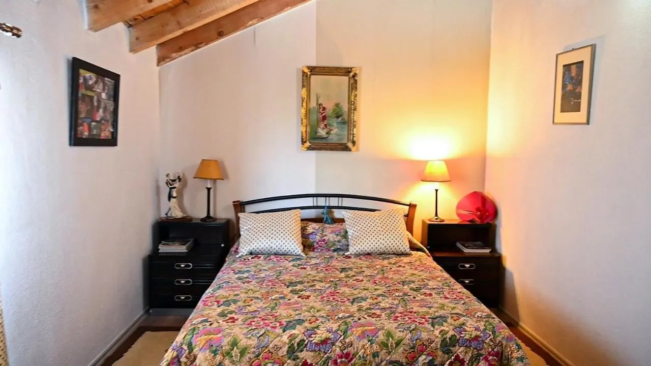 Vila Topalli Villa Pogradec Albania
