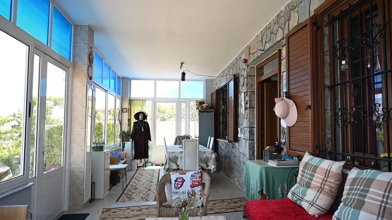 Vila Topalli Villa Pogradec 0*,