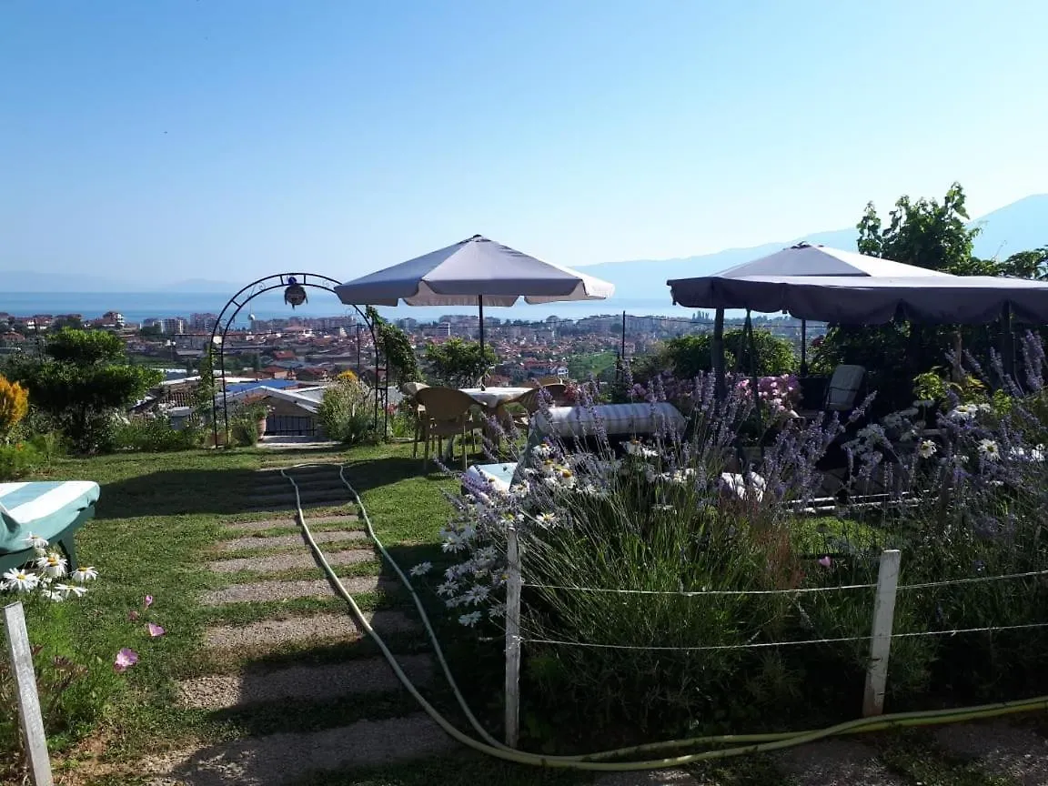 Vila Topalli Villa Pogradec