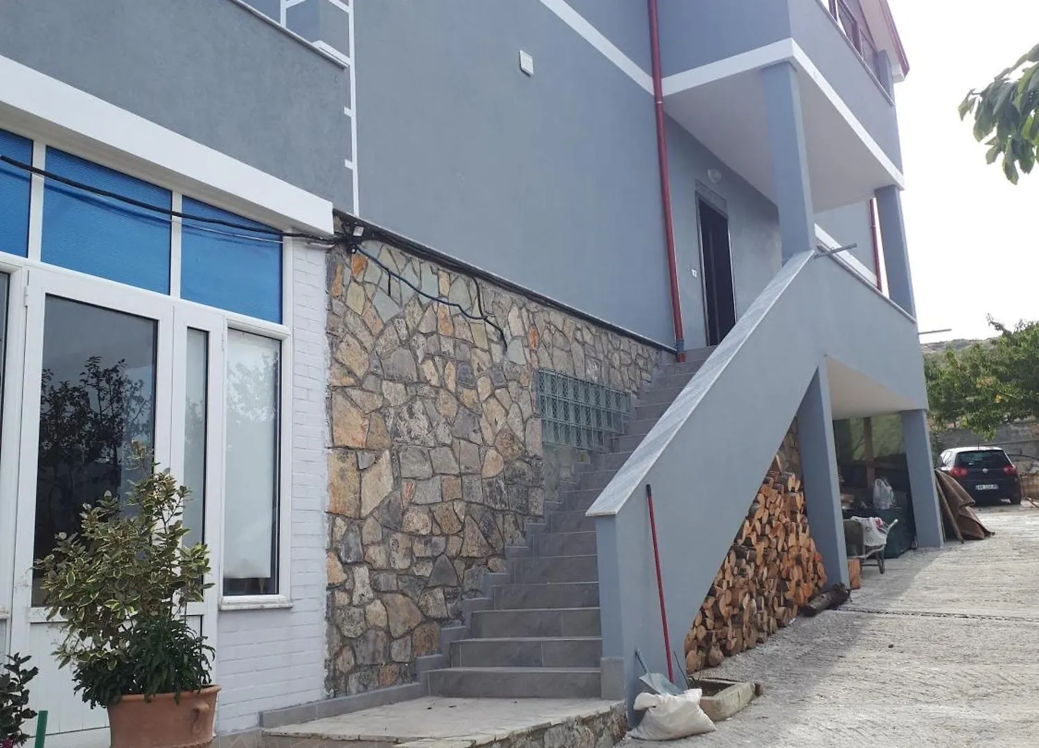 Vila Topalli Villa Pogradec